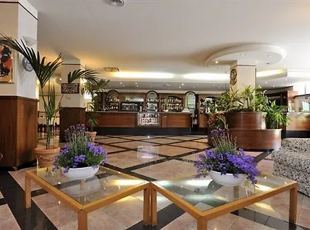Europa 3*